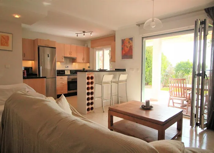 Spanish Connection - Beach House